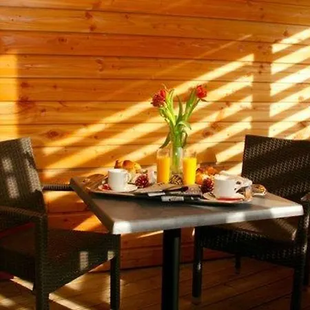 Ile Du Gua Lägenhetshotell 4*